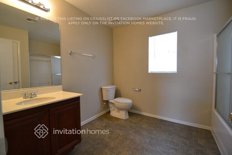 Building Photo - 6229 Mercer Valley St