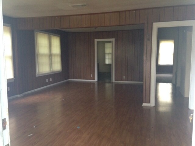 Building Photo - 2714 Corbitt St