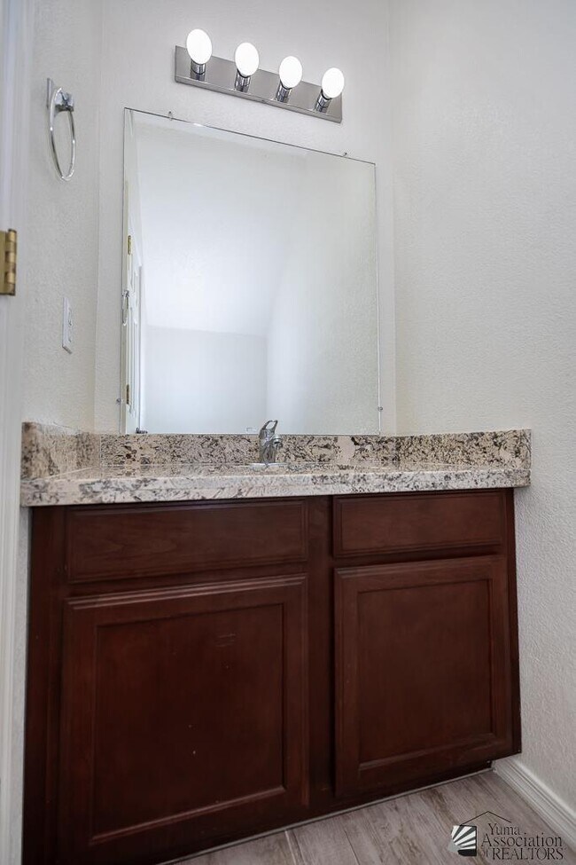 Building Photo - 3567 W 22nd Pl