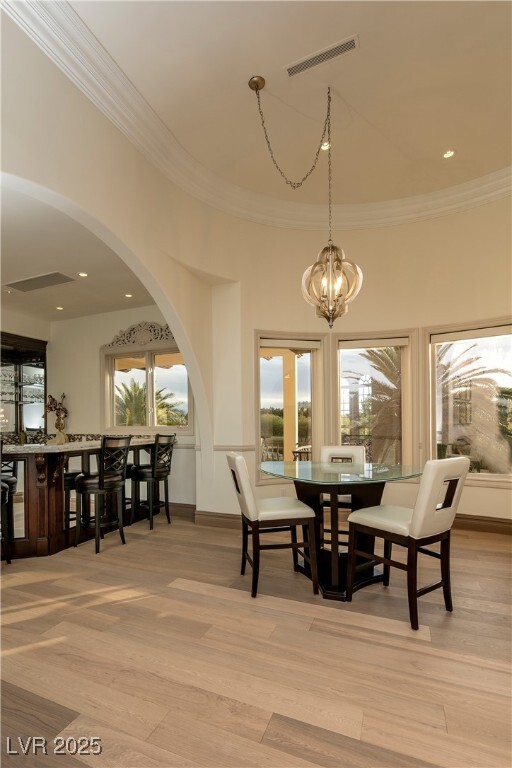 Building Photo - 8801 Palm Greens Ct