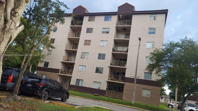Building Photo - 15231 SW 80th St