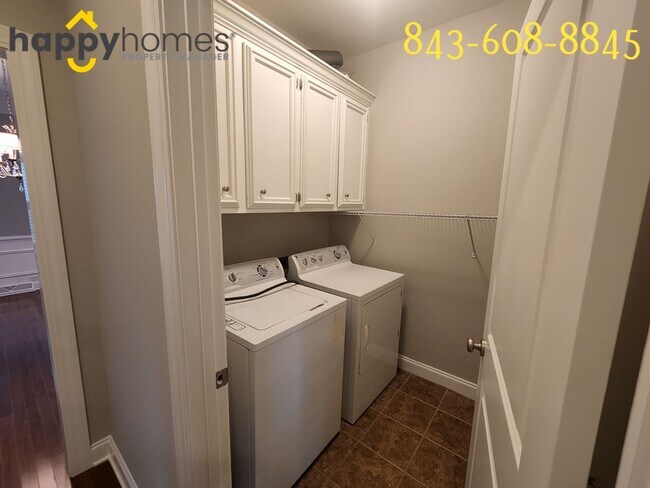 Building Photo - 4 Bed 2.5 Bath Home Located in Cedar Grove subdivision in North Charleston!