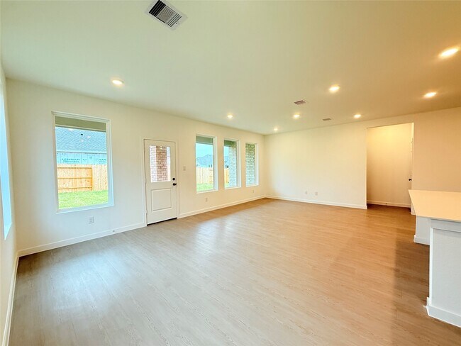 Building Photo - 3017 Waterwood Pass Dr