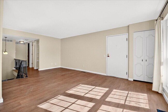 Building Photo - 1175 Appleseed Ln