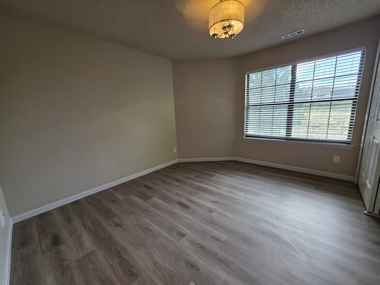 Building Photo - 971 Tampico Ct
