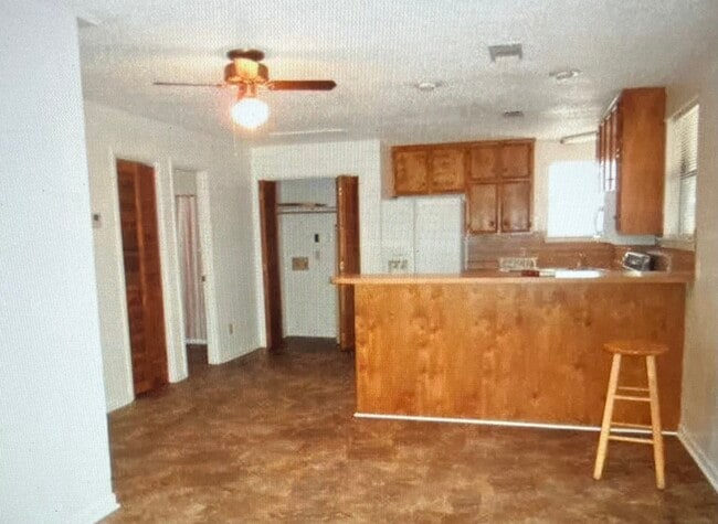 Building Photo - 20681 FM306