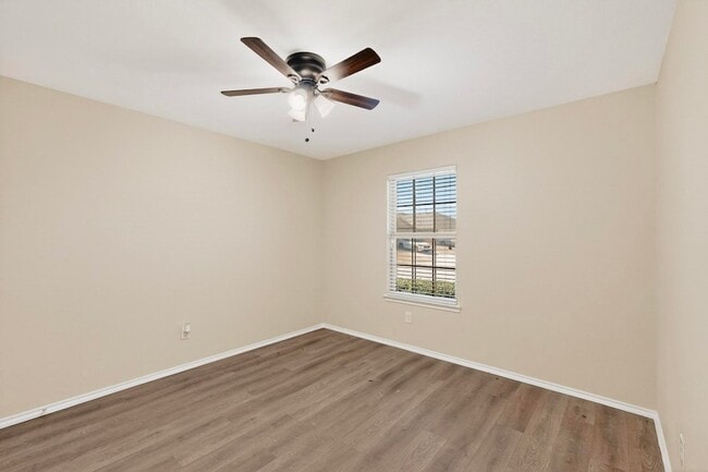 Building Photo - 1406 Cedar Hollow Dr