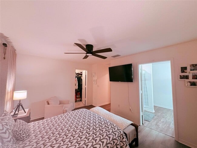 Building Photo - 1084 Papaya Cir.