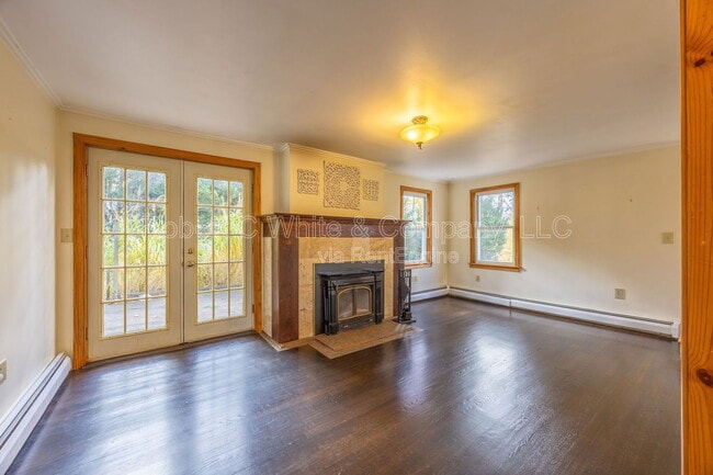 Building Photo - 70 Snipsic Lake Rd