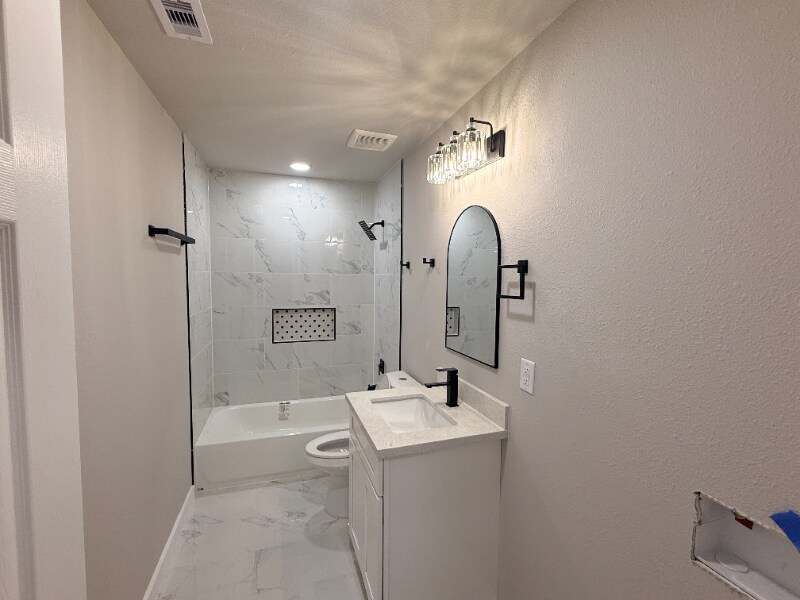 Building Photo - 1519 McKee St