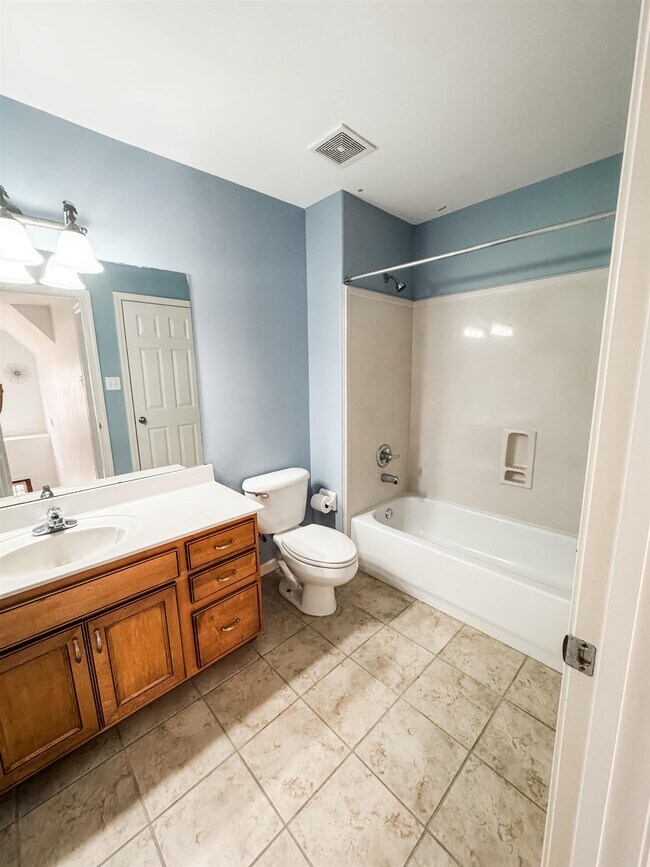 Building Photo - 759 Southern Belle Dr