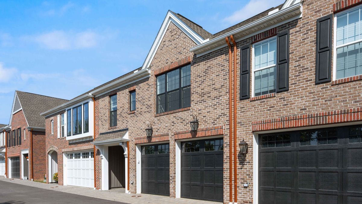 Building Photo - 441 Roebling Ct