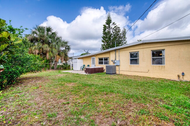 Building Photo - 114 Lynnhurst Dr