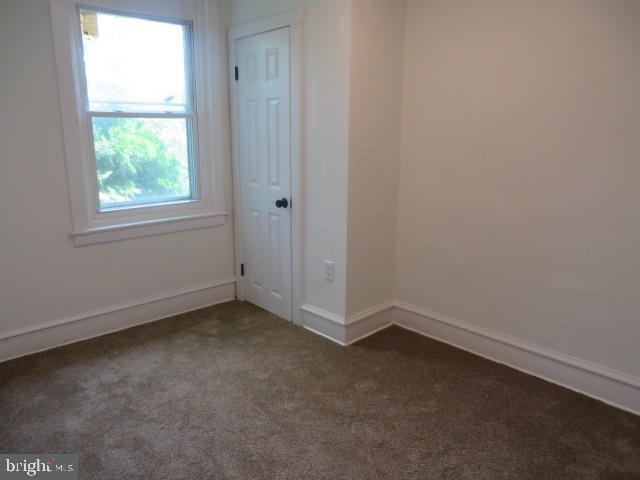 Building Photo - 2617 Hobson St