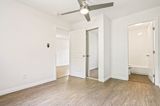 Building Photo - 2 Bed / 2 Bath House in Lincoln Heights is...
