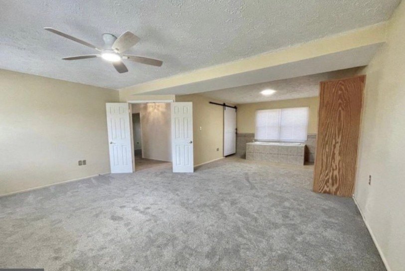 Building Photo - 2450 Indian Ct