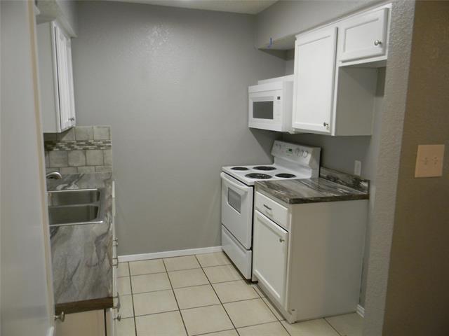 Building Photo - 7024 Crosstimbers Ln