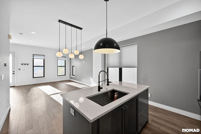 Building Photo - 1 month FREE rent RINO/3-Bed, 3.5-Bath townhouse