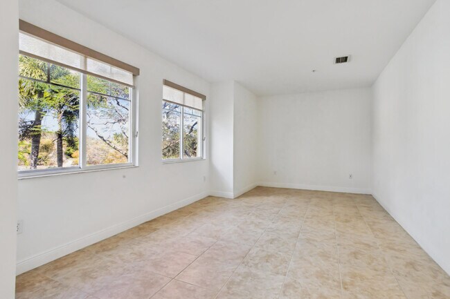 Building Photo - 3655 NW 5th Terrace