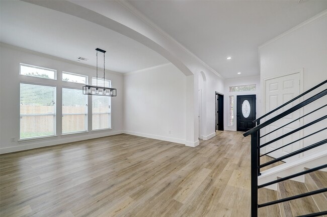 Building Photo - 3550 Urban Woods Trail