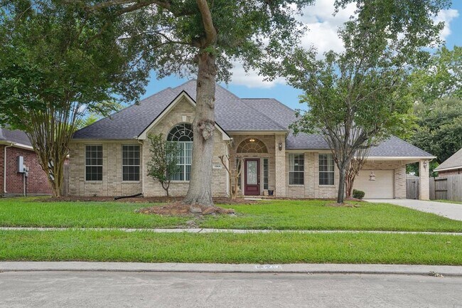 Primary Photo - 11806 Regency Forest Dr