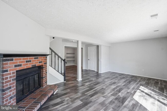 Building Photo - 4626 Brentleigh Ct
