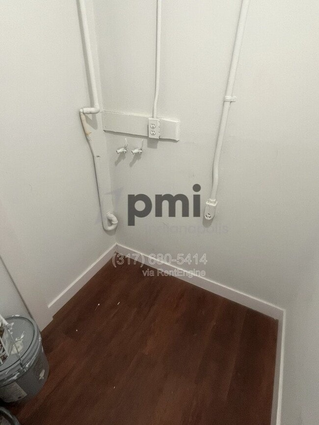 Building Photo - 4239 Crittenden Ave