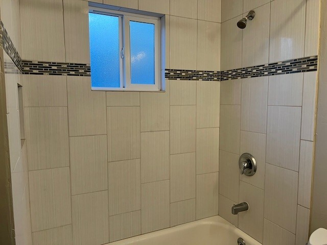 Building Photo - 844 Los Angeles Ave