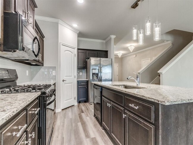 Building Photo - 14805 Gravity Falls Ln