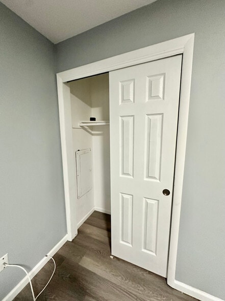 Building Photo - 306 New Jersey Rd