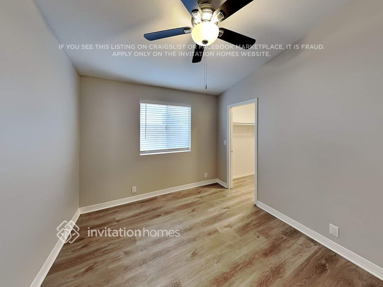 Building Photo - 11223 N 60th Dr