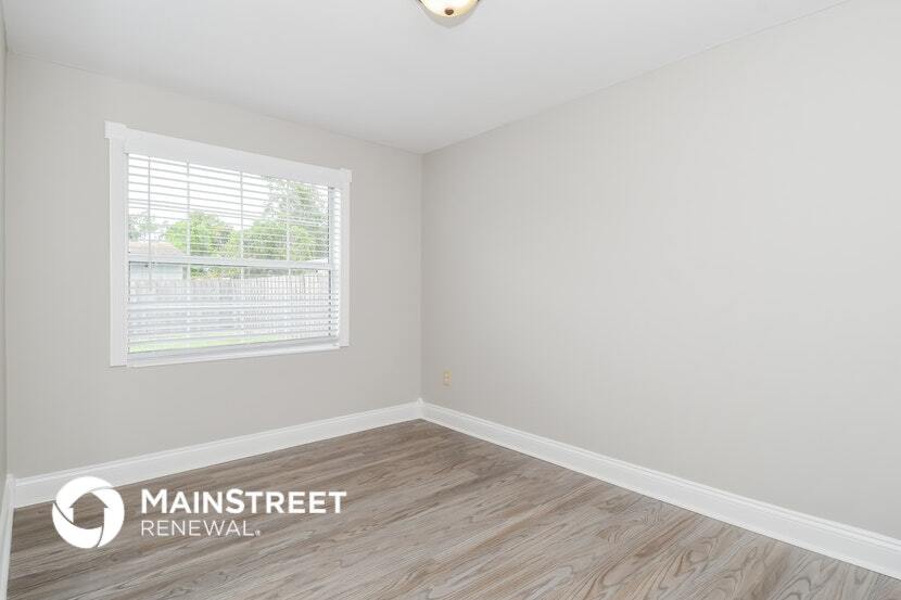 Building Photo - 2130 Liscard Rd W