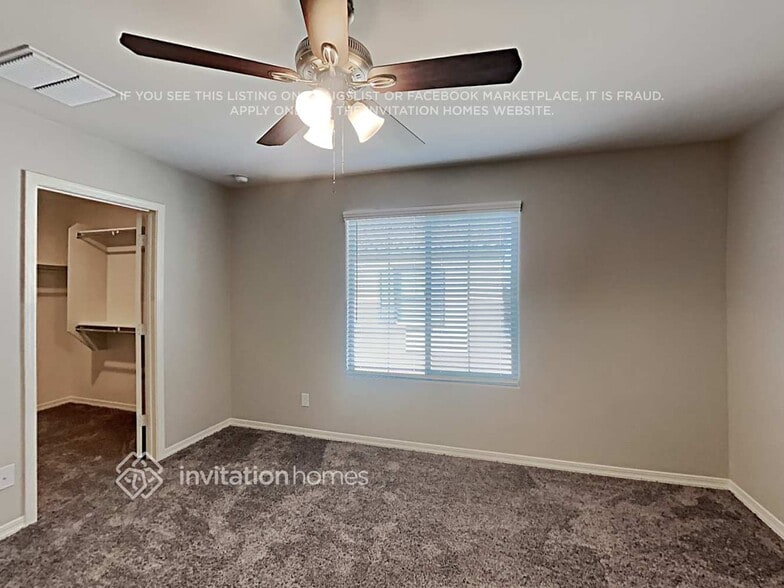 Building Photo - 8020 W Agora Ln