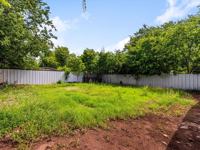 Building Photo - 1175 Debbie Dr