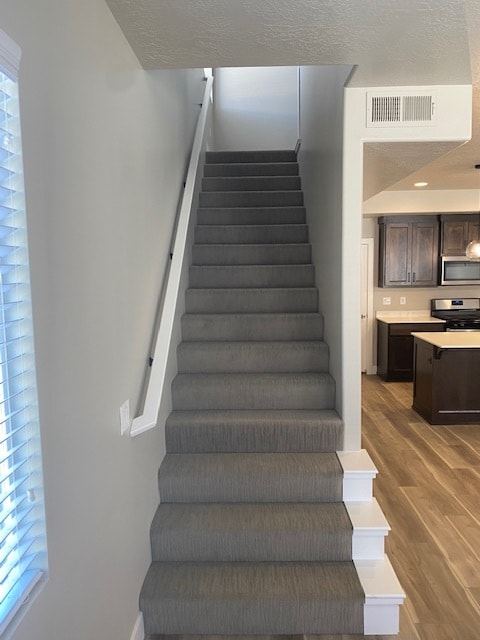 Building Photo - 832 Black Alder Dr