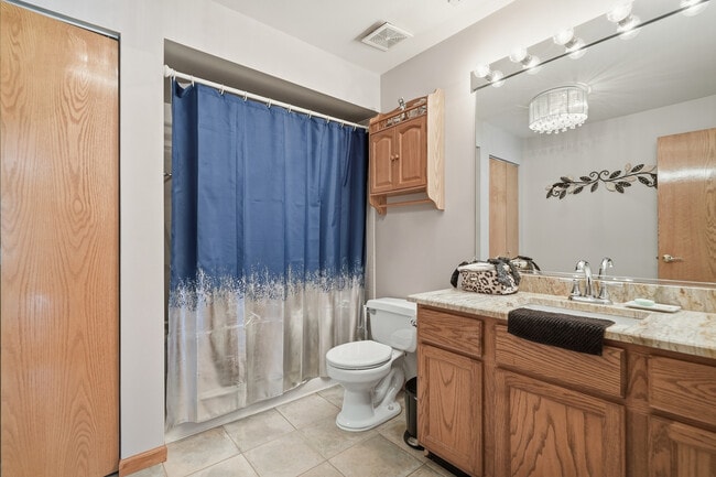 Building Photo - 1994 Gary Ct