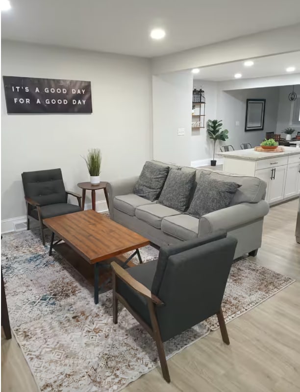 Building Photo - 2429 Remount Rd