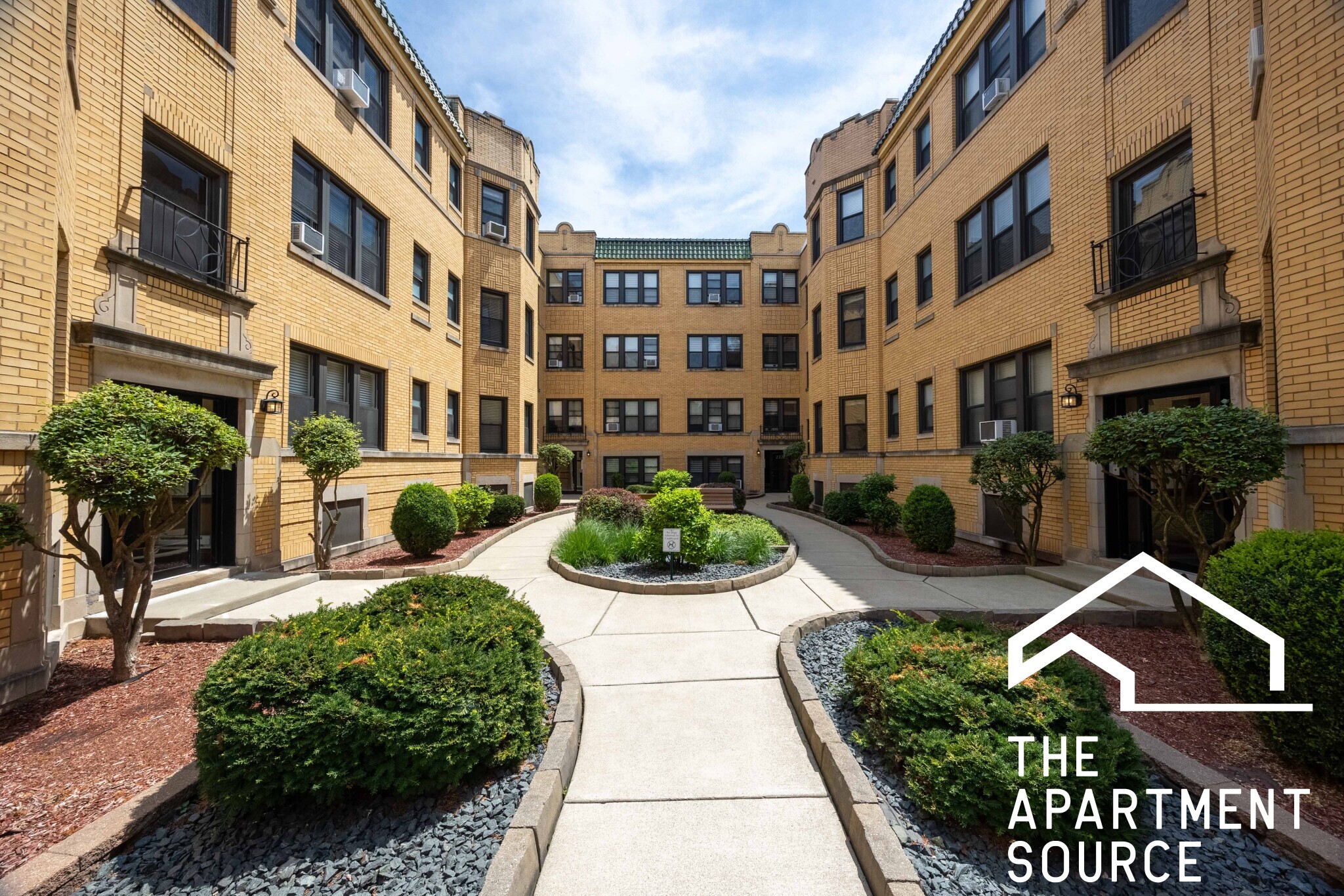 Building Photo - 2315 N Rockwell St