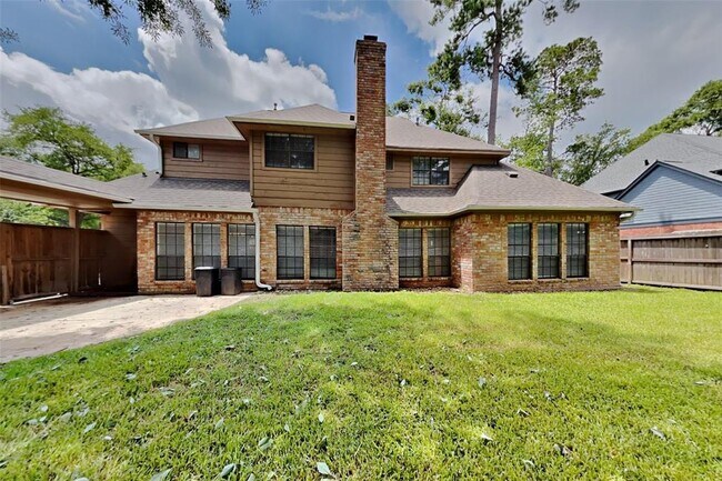 Building Photo - 5207 Maple Terrace Dr
