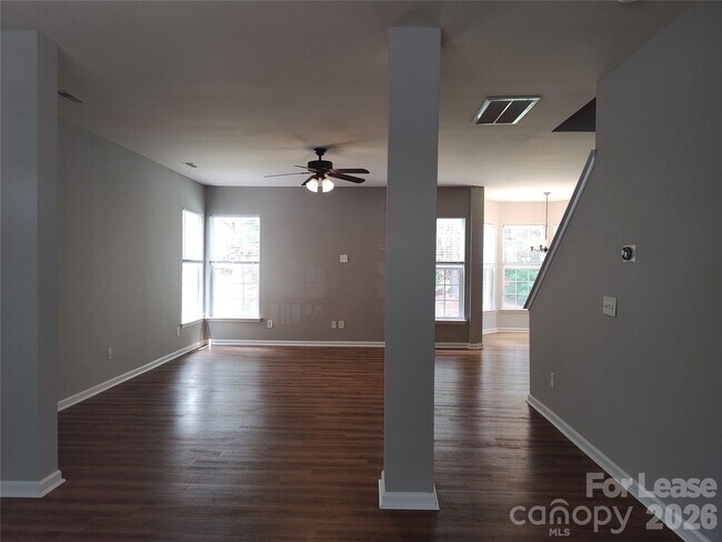 Building Photo - 16121 Long Talon Way