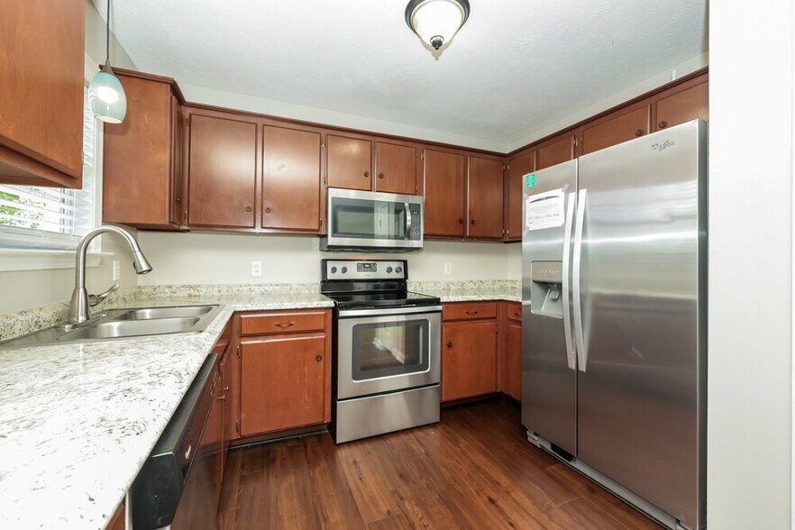 Building Photo - 6404 Wildgrove Dr