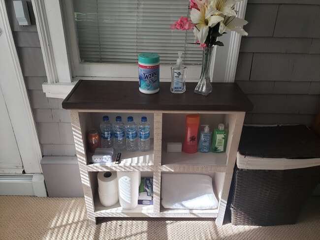 Building Photo - 21 Case Ave