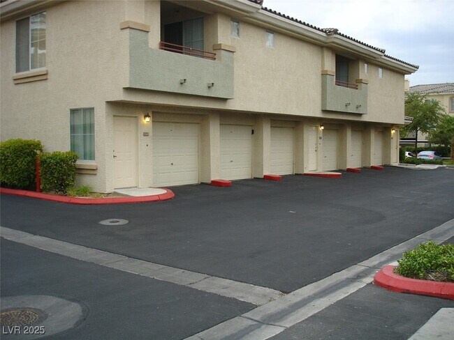 Building Photo - 7139 S Durango Dr
