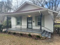 Building Photo - 3 bedroom, 2 bathroom near Goodlett and Park