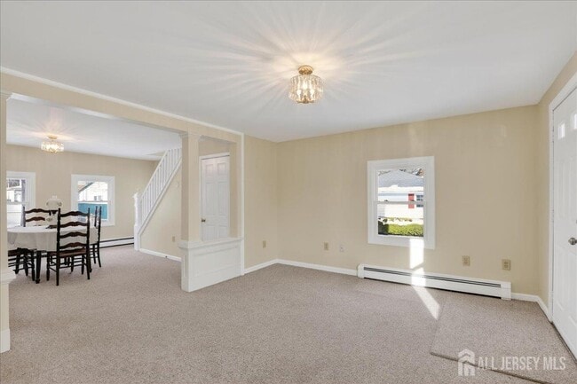 Building Photo - 28 Sedgwick St