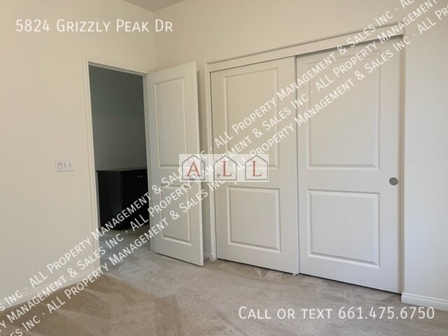 Building Photo - 5824 Grizzly Peak Dr