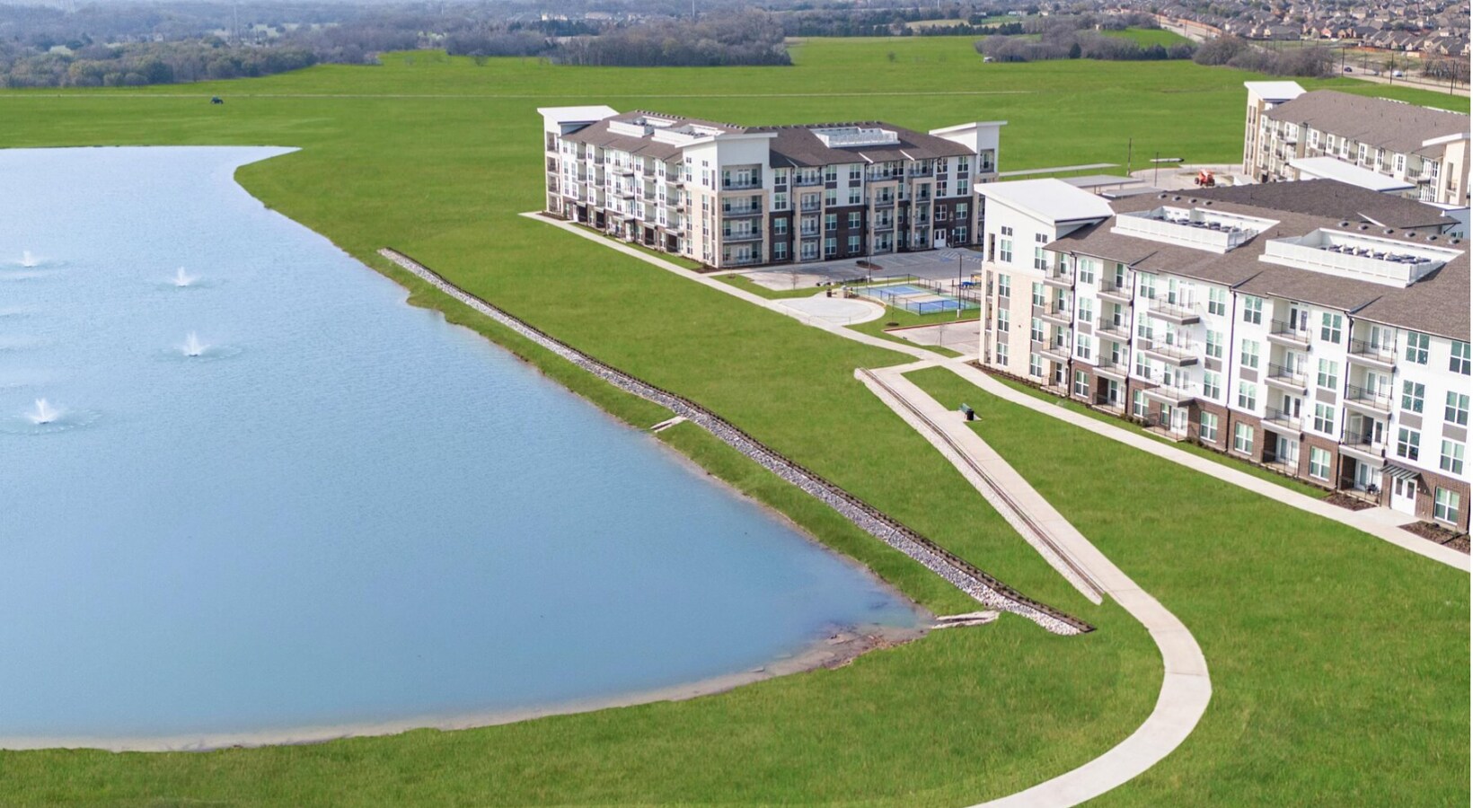 Building Photo - 4401 Bunker Hill Rd