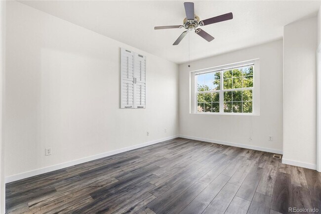 Building Photo - 104th