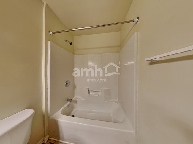 Building Photo - 325 Windsong Drive