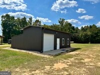 Building Photo - 315 Pinehill Rd